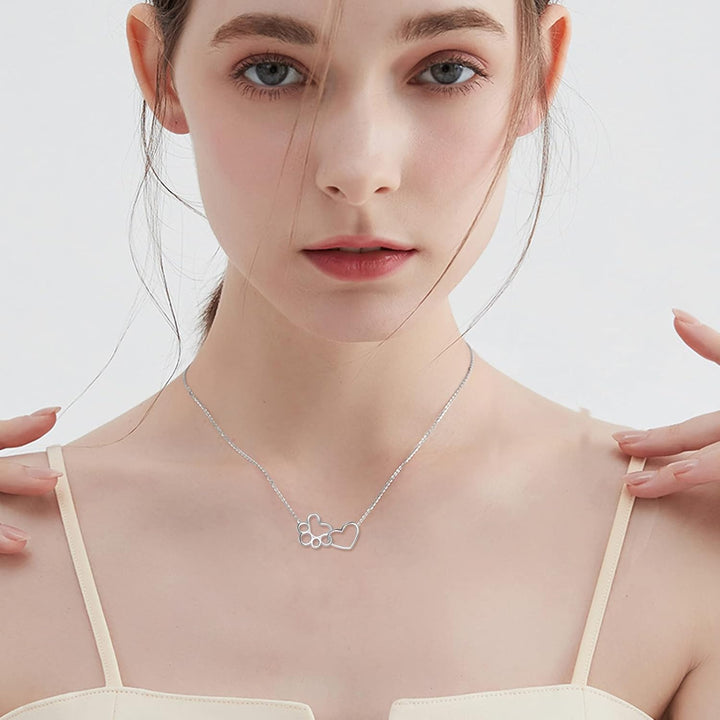 Sterlingsilver Hundtasshalsband – Hjärtkristallhängsmycke