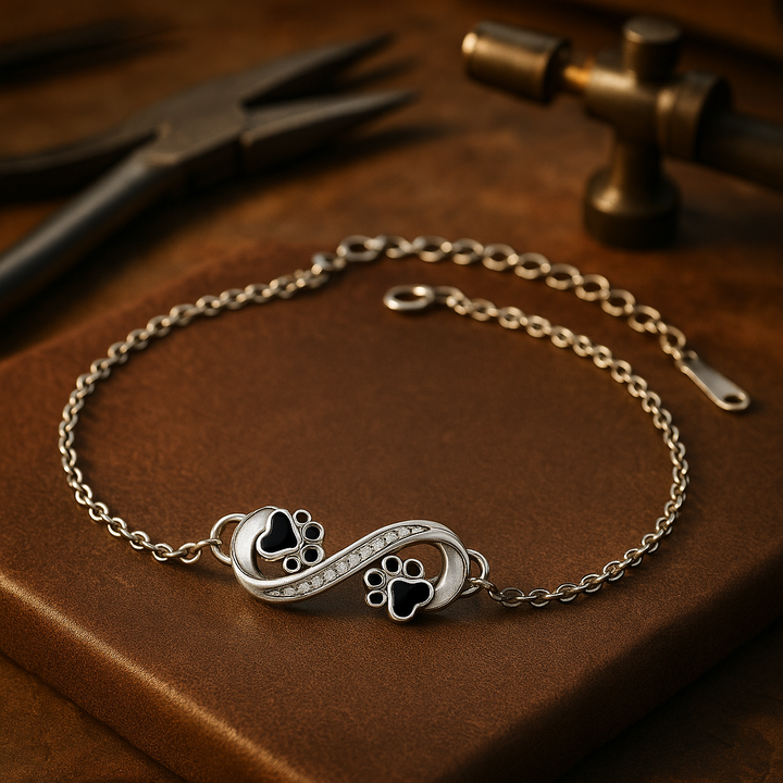 Infinite symbolhalsband med tassarmband med zirkonior