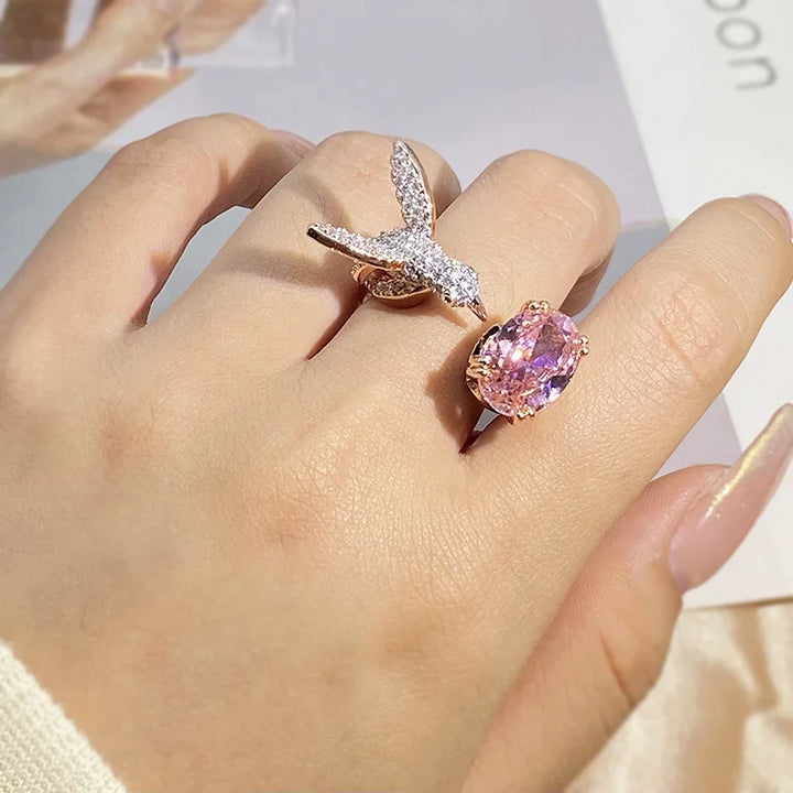 Justerbar kolibrärring med ädelsten – Zirkon, 14K guldpläterad